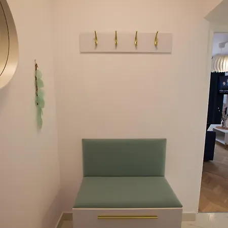 Saturn - On Iconic Calea Victoriei Apartamento