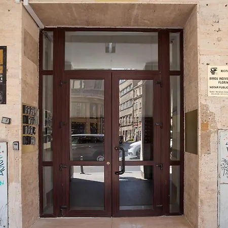 Apartment Saturn - On Iconic Calea Victoriei